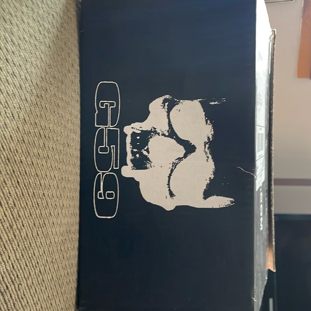 G59 ski goggles. Brand new never used still have original box and everything